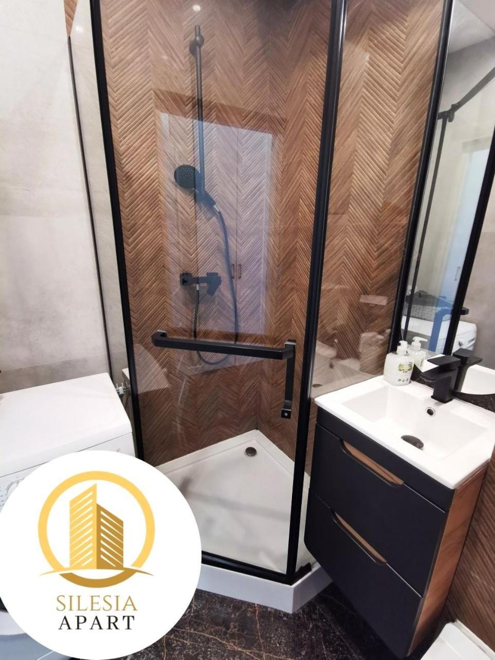 Apartament Szary Тичи Екстериор снимка